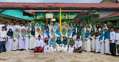 MTsN 1 Padangsidimpuan Gelar Apel Hari Santri Nasional 2025: Santri Siaga Jiwa dan Raga