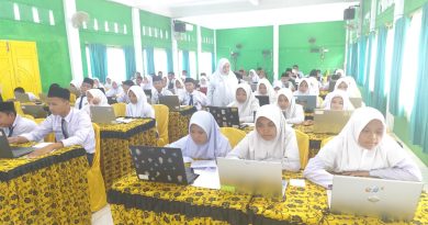 Pelaksanaan TKA Hari Pertama di MTs N 1 Padangsidimpuan Berjalan Lancar