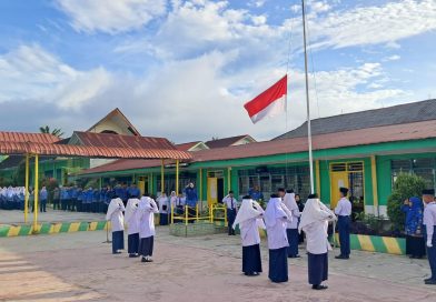 MTs N 1 Padangsidimpuan Laksanakan Upacara Peringatan Hari Kebangkitan Nasional ke-118